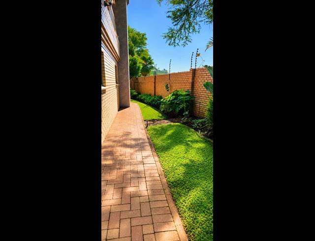 8 BEDROOM HOUSE FOR SALE IN BENDOR
